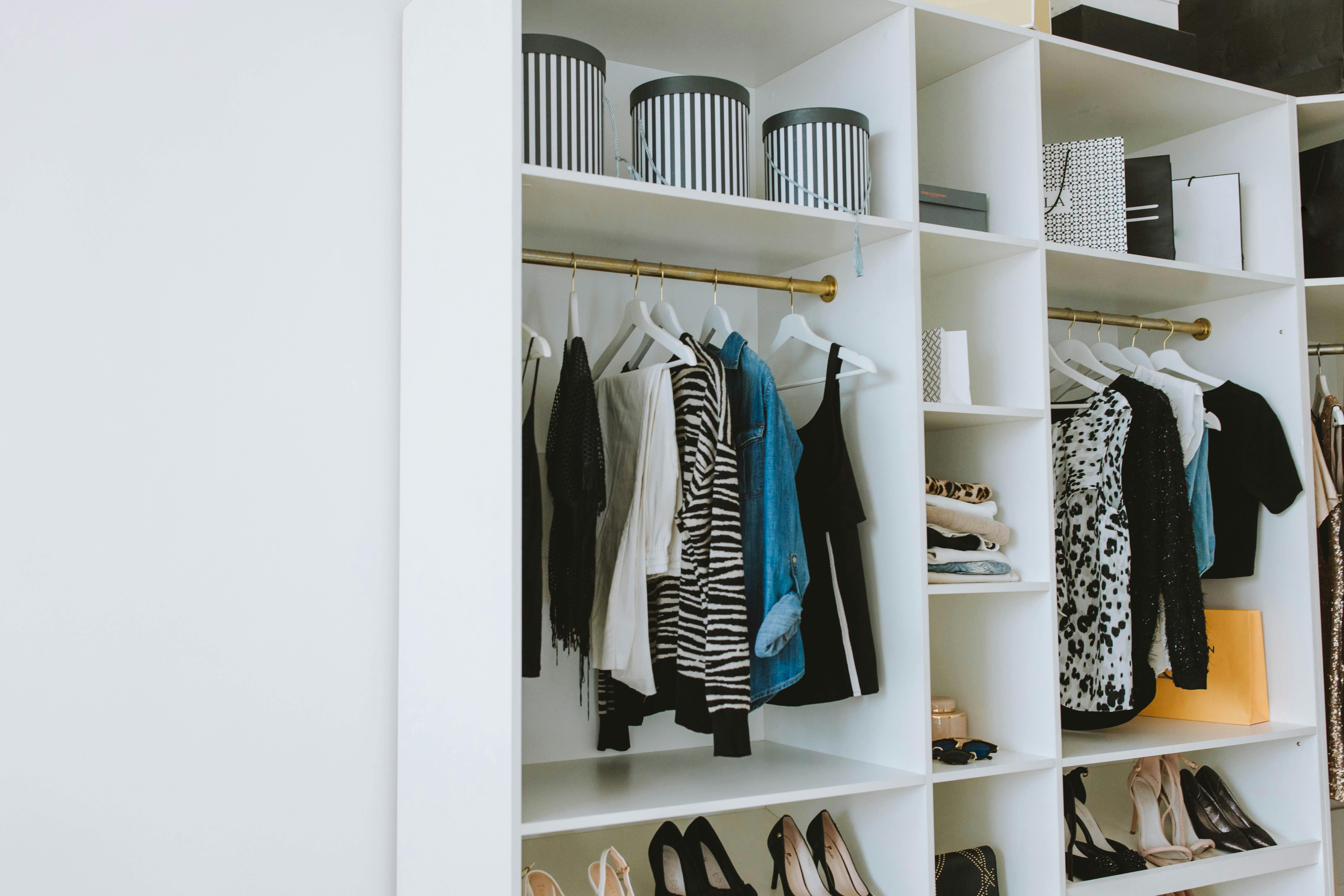 5 astuces pour un dressing minimaliste